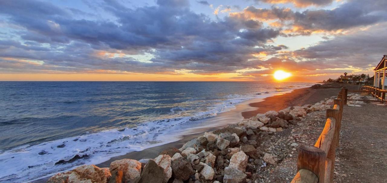 Suites Beach Nature Velez Malaga Esterno foto